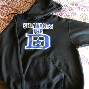 Dallas Cowboys hooded sweatshirt